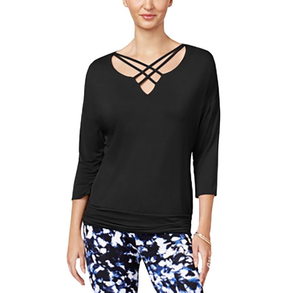 Thalia Sodi Lattice Trim Top